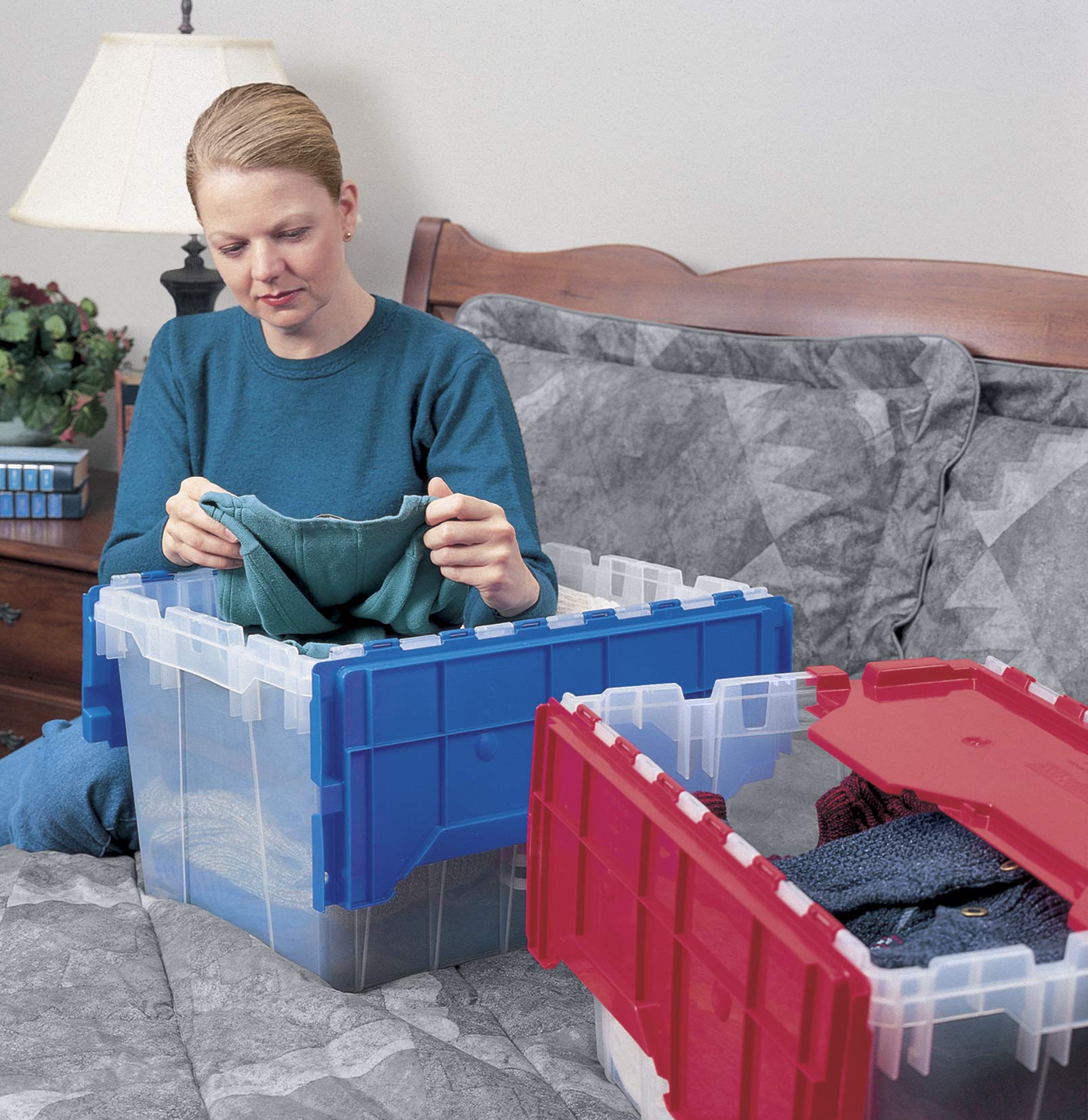 Akro-Mils 6648612-Gallon Plastic Stackable Storage Keepbox: Tote Container With Attached Hinged Lid, 21-1/2-Inch X 15-Inch X 12-