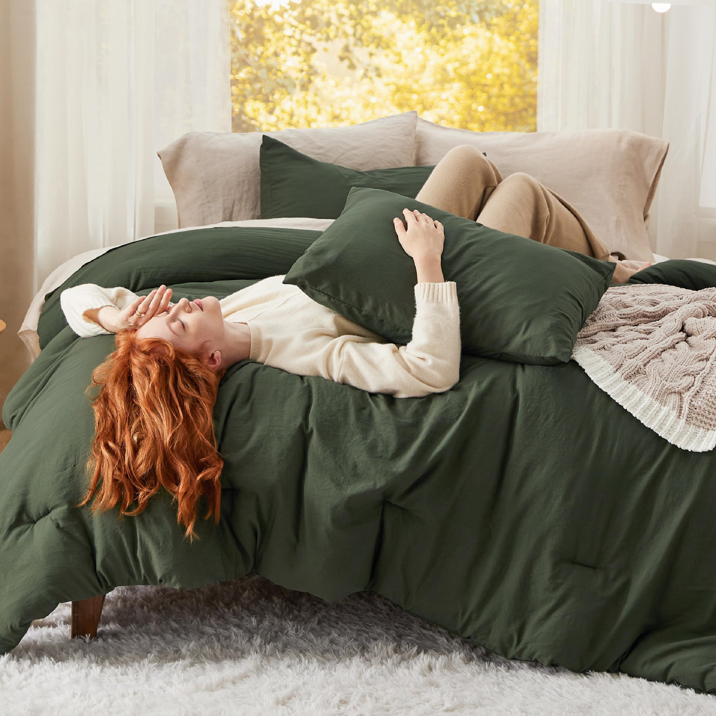Bedsure King Size Comforter Set, Dark Green Soft Prewashed Bed Comforter For All Seasons, 3 Pieces Warm Bedding Sets, 1 Lightwei