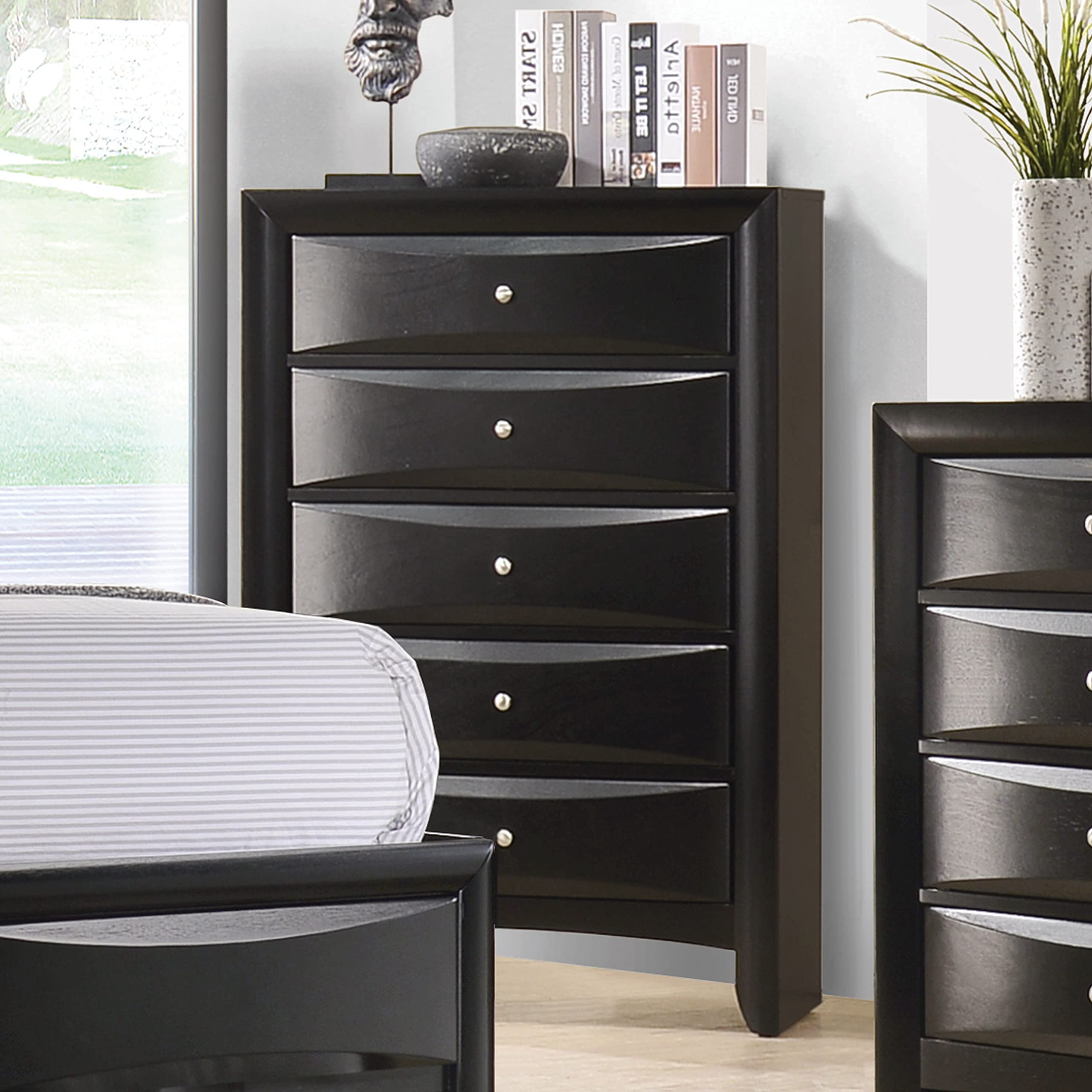 Coaster Home Furnishings Briana 5-Drawer Chest Black, 16.9&quot; D x 34&quot; W x 48.7&quot; H