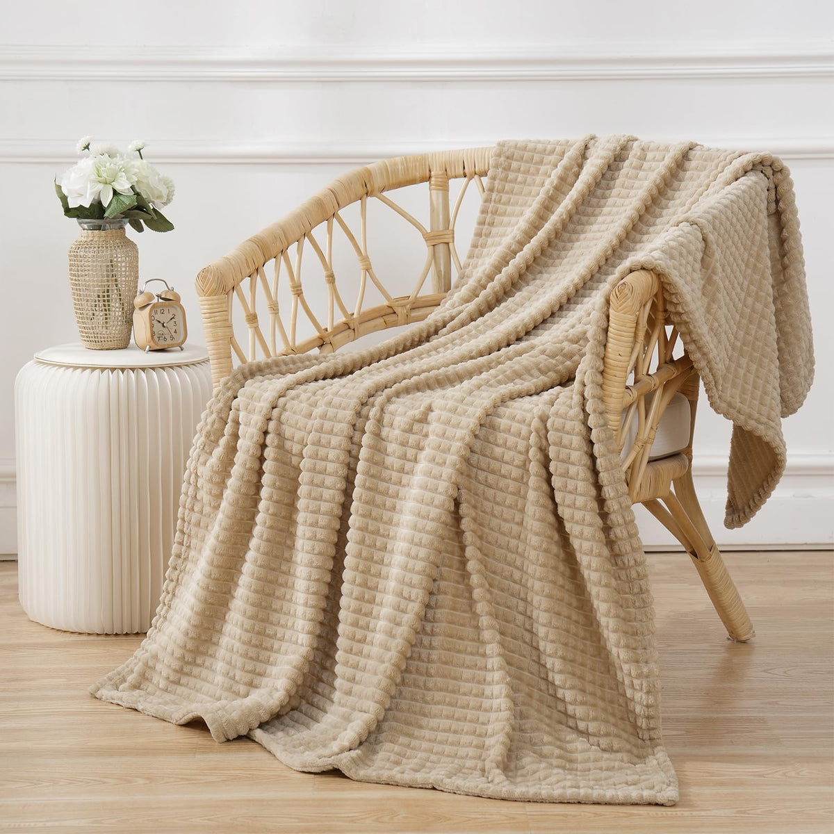 Puncuntex Flannel Fleece Beige Throw Blanket 50''  60'',Super Soft Plush Cozy Blanket With 3D Jacquard Square Grid Design Luxury