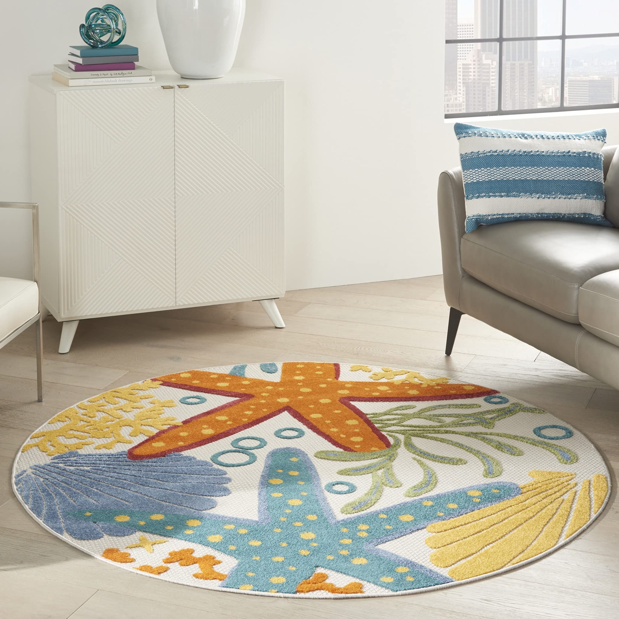 HomeRoots 100% Polypropylene 4â?? Round Multicolor Indoor Outdoor Area Rug