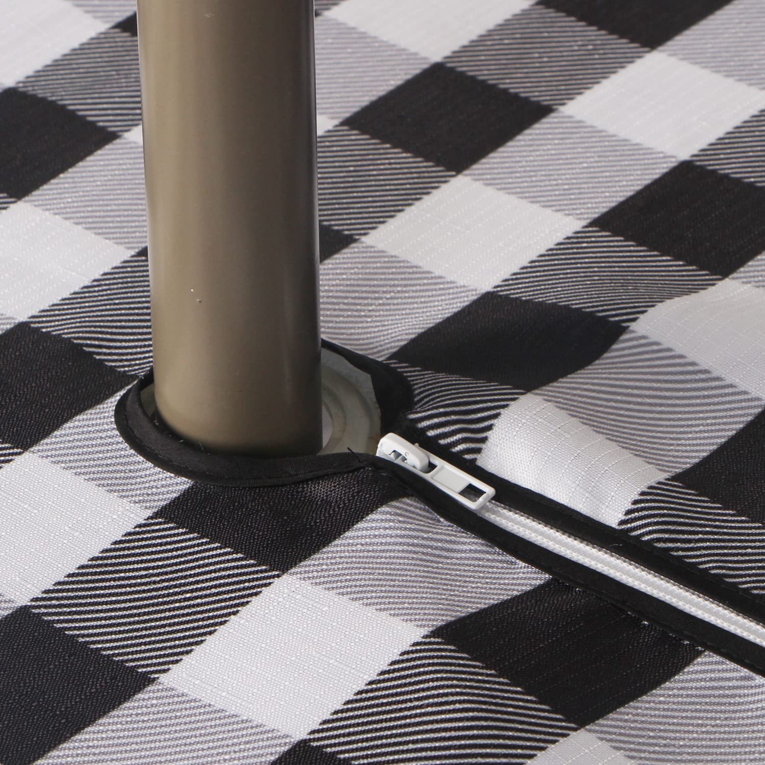 Ehousehome Outdoor And Indoor 60Inch Round Tablecloth With Umbrella Hole And Zipper, Waterproof Zippered Patio Table Cloths, Spring/Summer Table Covers For Backyard Circular Table/Bbqs/Picnic