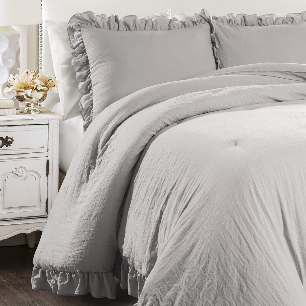 Lush Decor Reyna Ruffle Comforter Set - 3 Piece Cozy Ruffled Bedding Set - Timeless Elegance And Comfort For Bedroom - King, Lig