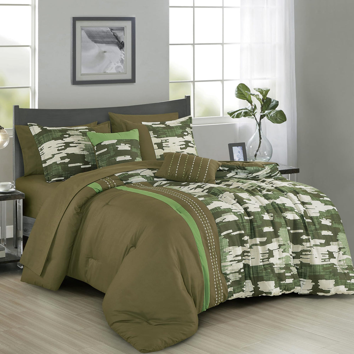 Esca Bed-In-A-Bag 9-Pieces Kai Camouflage Green Comforter And Sheet Set Olive Bed In Bag Queen Size
