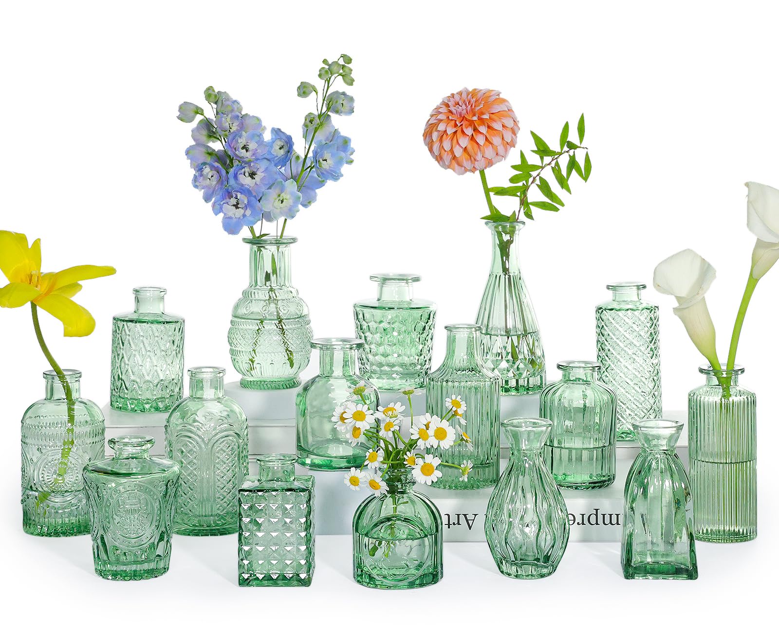 SUPMIND Glass Bud Vase Set, 16pcs Small Green Flower Vases for Table Centerpieces in Bulk, Mini Vintage Vase for Wedding, Home, 