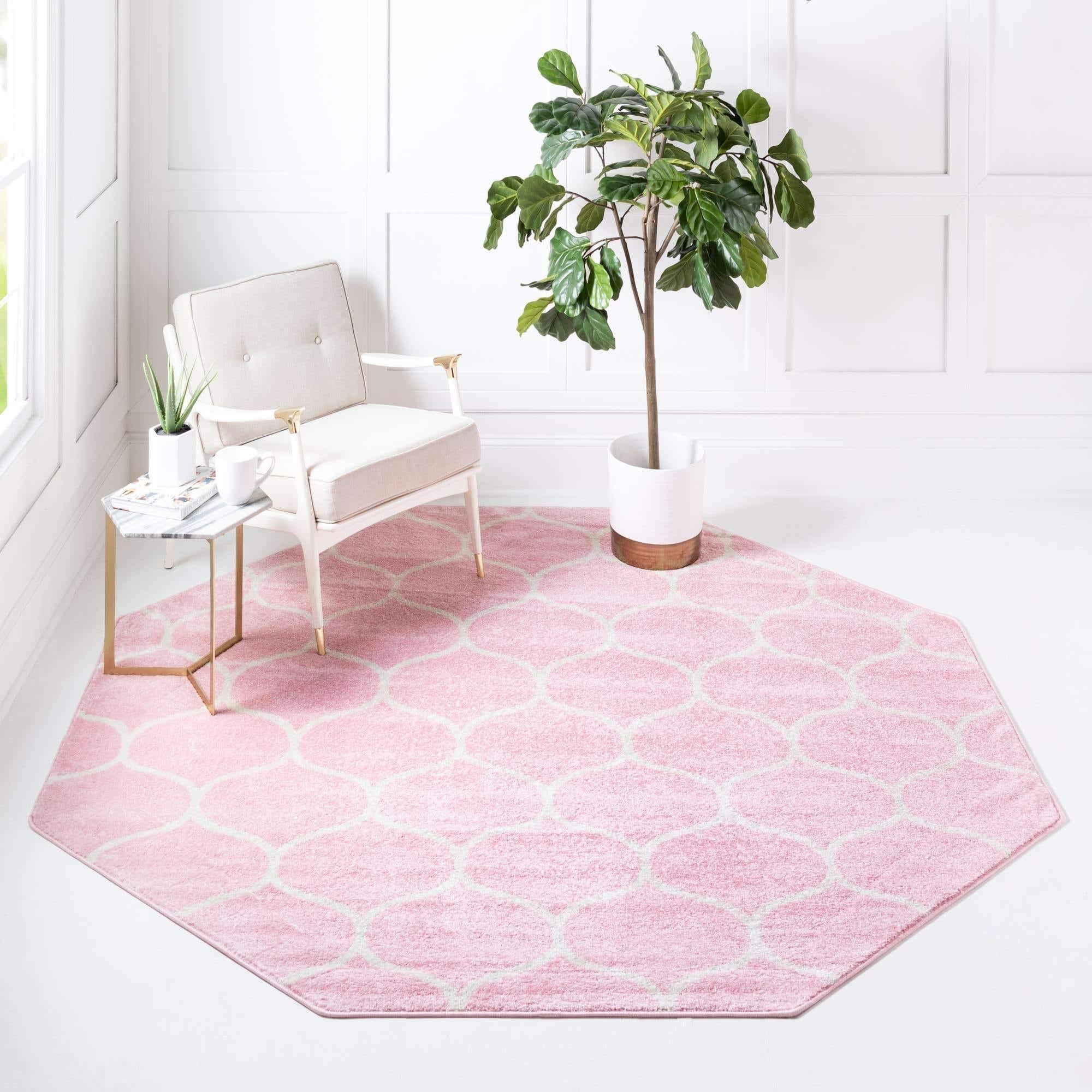 Unique Loom Trellis Frieze Collection Area Rug - Rounded (7 10 Octagon, Light Pink/ Ivory)