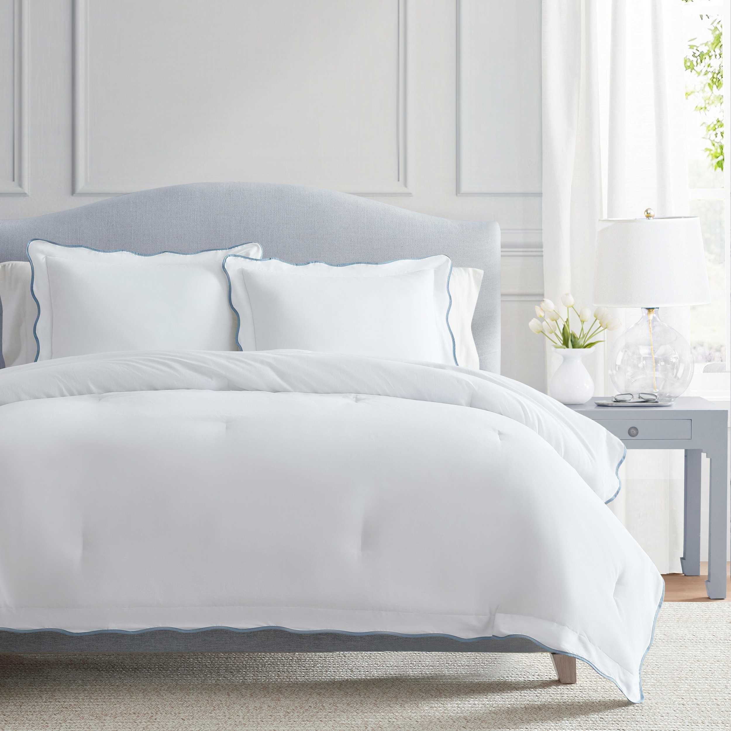 Martha Stewart  Twin Comforter Set, Crisp & Smooth Bedding With A Cotton Percale Lightweight Feel, Reversible 2 Piece Bed Set W