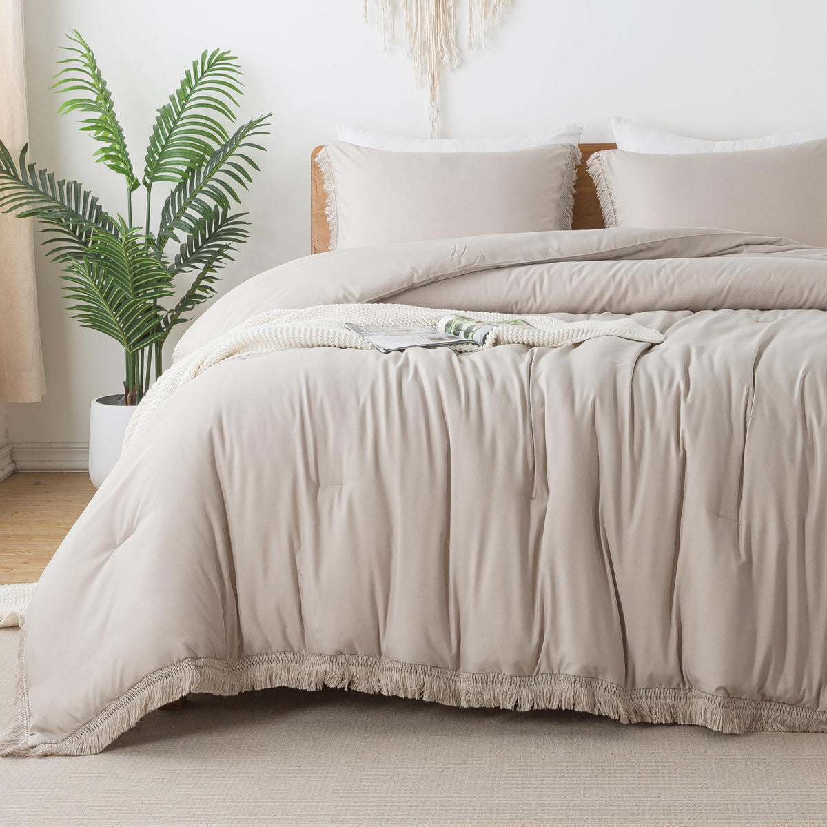 Andency Oatmeal Comforter Set Twin Size, 2 Pieces Boho Tassel Lightweight Bedding Comforter Sets, All Season Soft Fluffy Fringe
