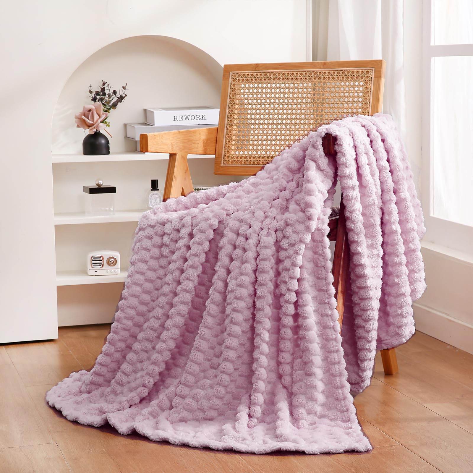 Puncuntex Light Purple Throw Blanket 50'  60' Inches Fuzzy 3D Jacquard Decorative Flannel Fleece Super Soft Plush Cozy Blanket