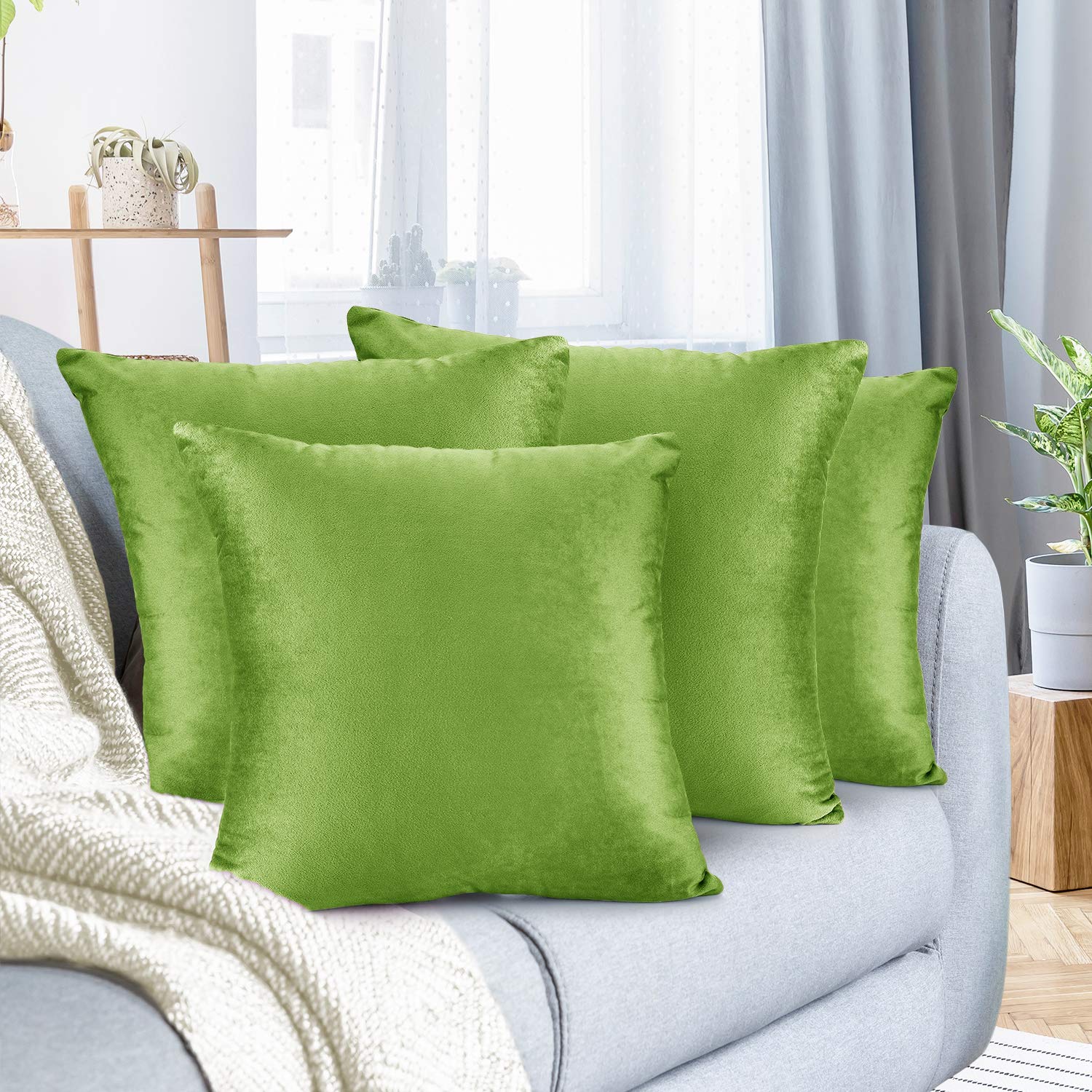 Nestl Throw Pillow Covers, Cozy Velvet Decorative Outdoor Pillow Covers 20X20 Inches, Soft Solid Cushion Covers For Sofa, Bed And Car, Set Of 4 - Garden Green