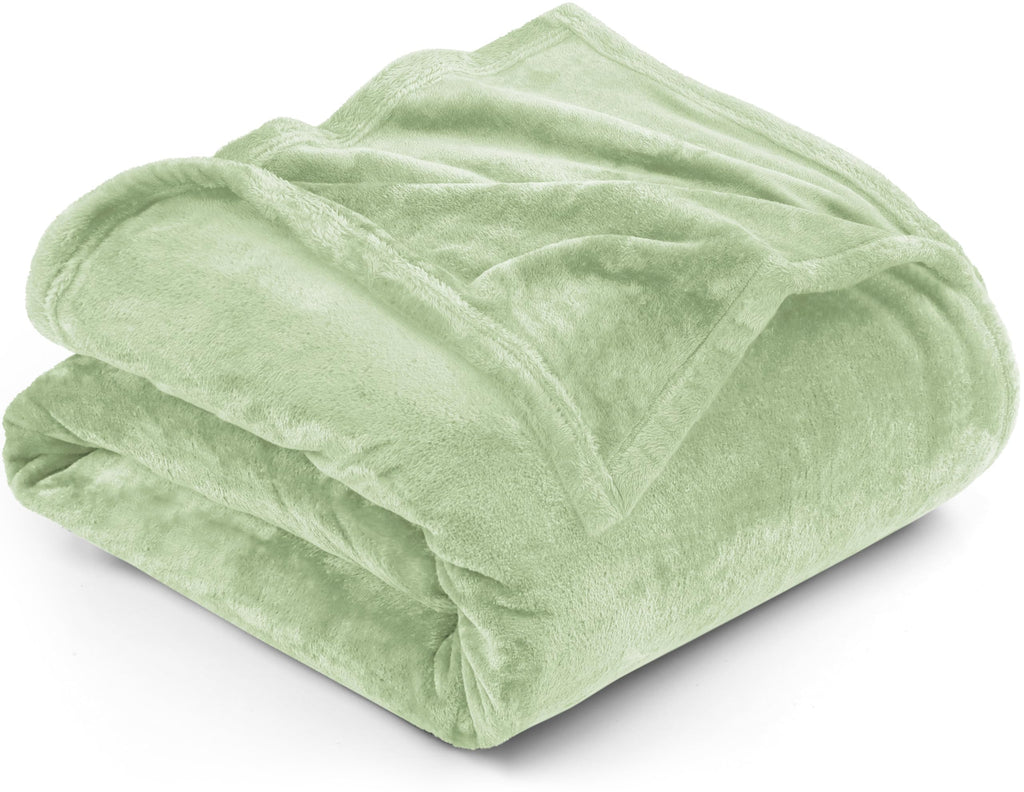 Utopia Bedding Fleece Blanket King Size Sage Green 300Gsm Luxury Fuzzy Soft Anti-Static Microfiber Bed Blanket (90X102 Inches)