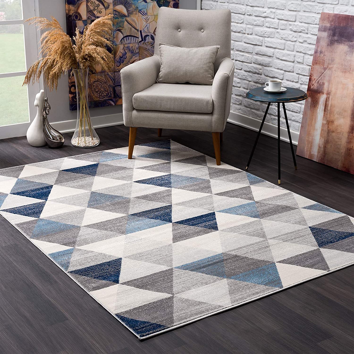 HomeRoots 100% Polypropylene 2’ x 6’ Navy Blue Geometric Diamond Area Rug