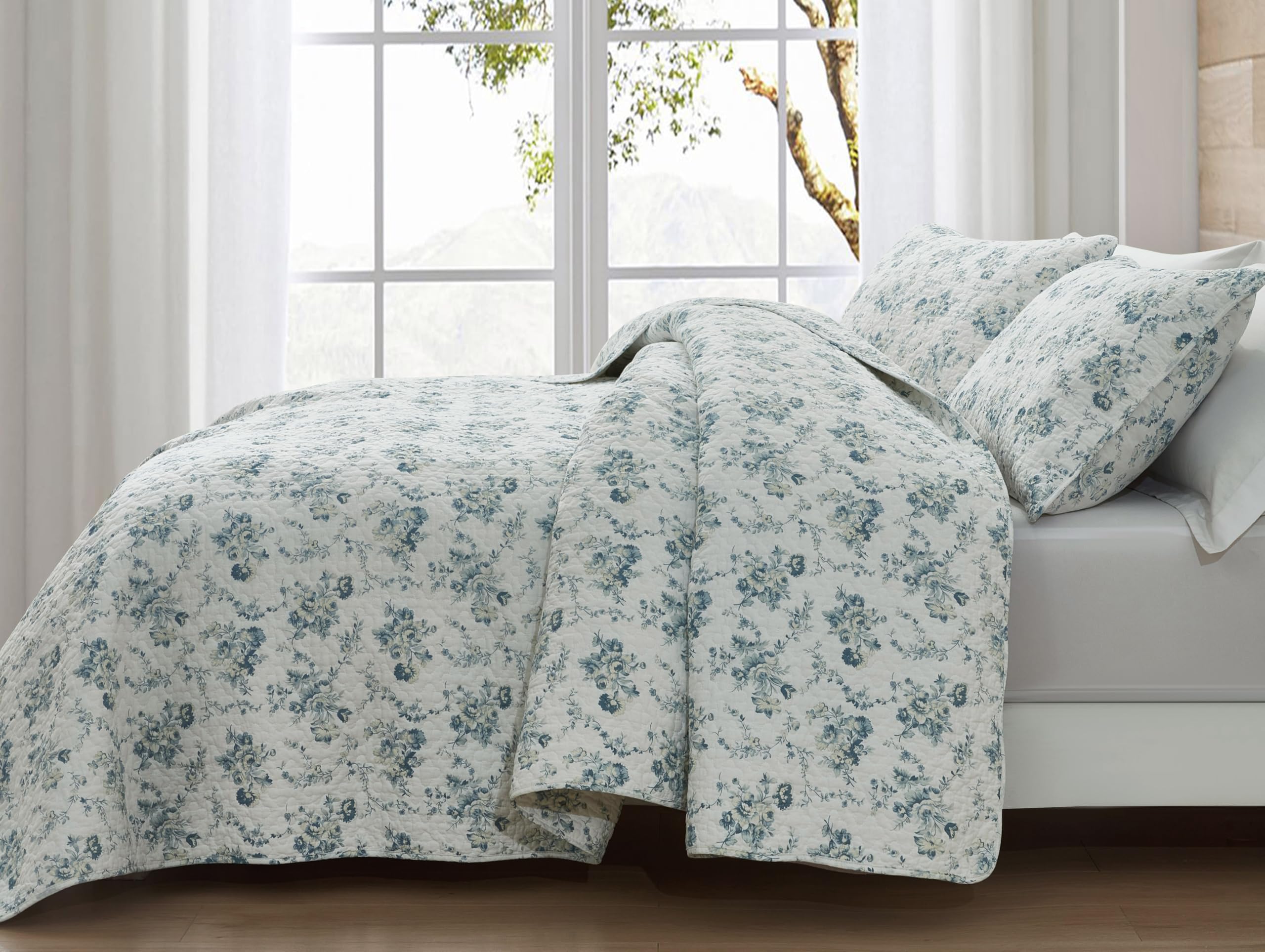 Chezmoi Collection Gigi 3-Piece Printed Floral Cotton Quilt Set Oversized King Size - Elegant Blue Ivory White Floral Flower - S