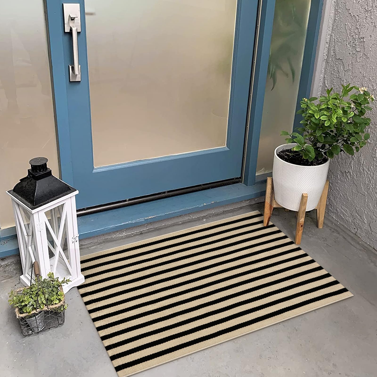Kimode Front Door Mats 24'X35', Reversible Washable Farmhouse Front Porch Rug Decor, Striped Layered Door Mats Outdoor, Black