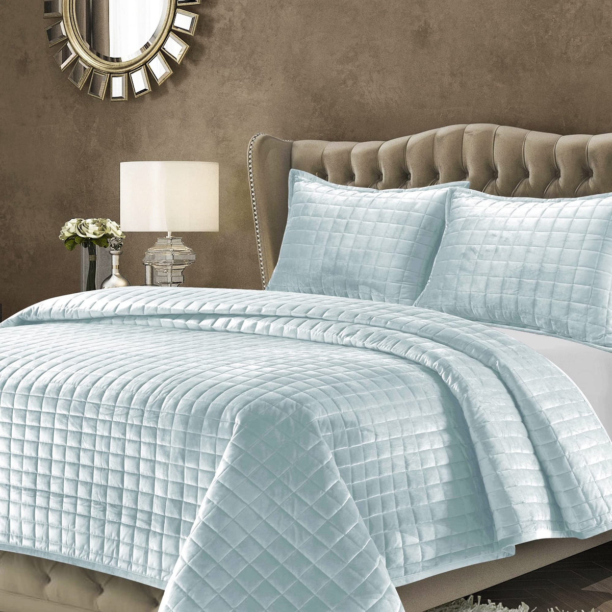 Tribeca Living Velvet Twin Quilt Set, Two-Piece Box Stitch Bedding Set Includes One Oversized Quilt & One Sham Pillowcase, 260Gs