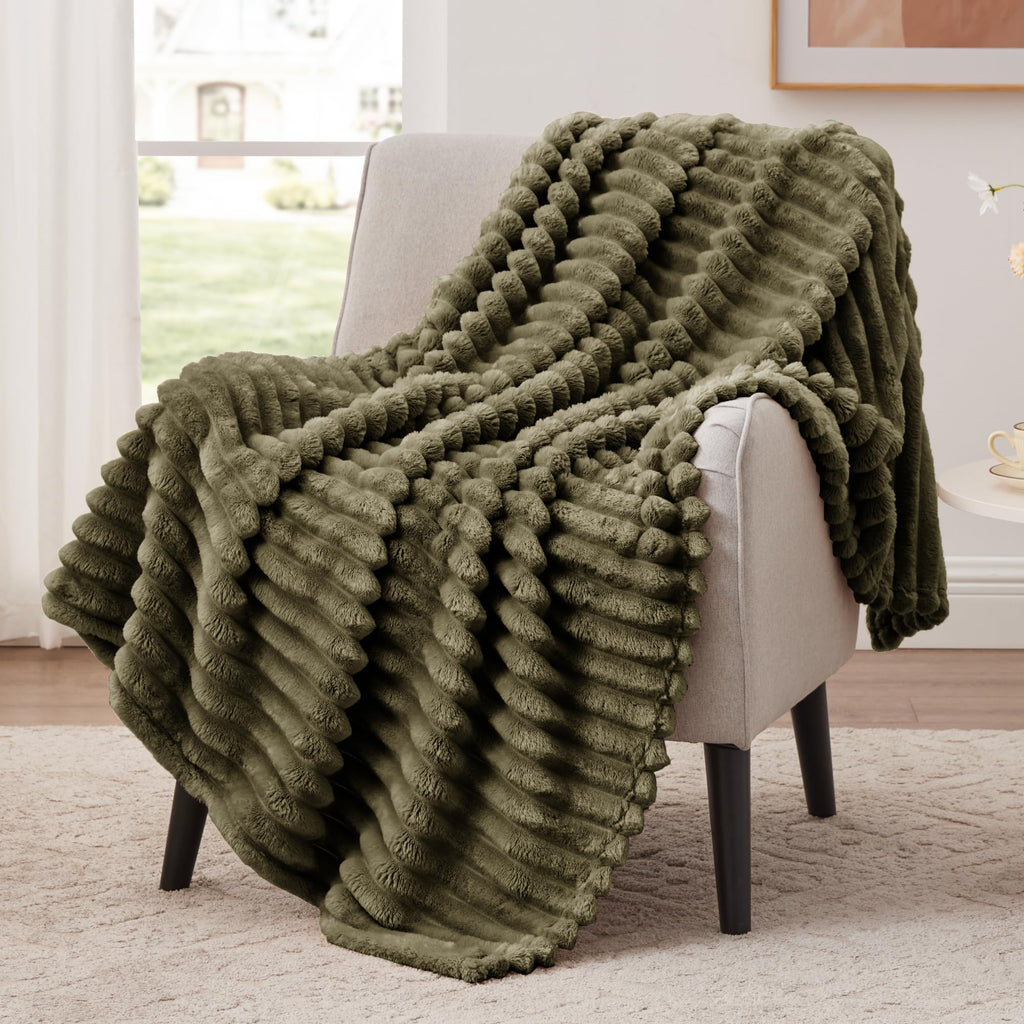 Exq Home Fleece Blanket Twin Size For Couch Or Bed - 3D Stripe Jacquard Decorative Blankets - Cozy Soft Lightweight Fuzzy Flanne