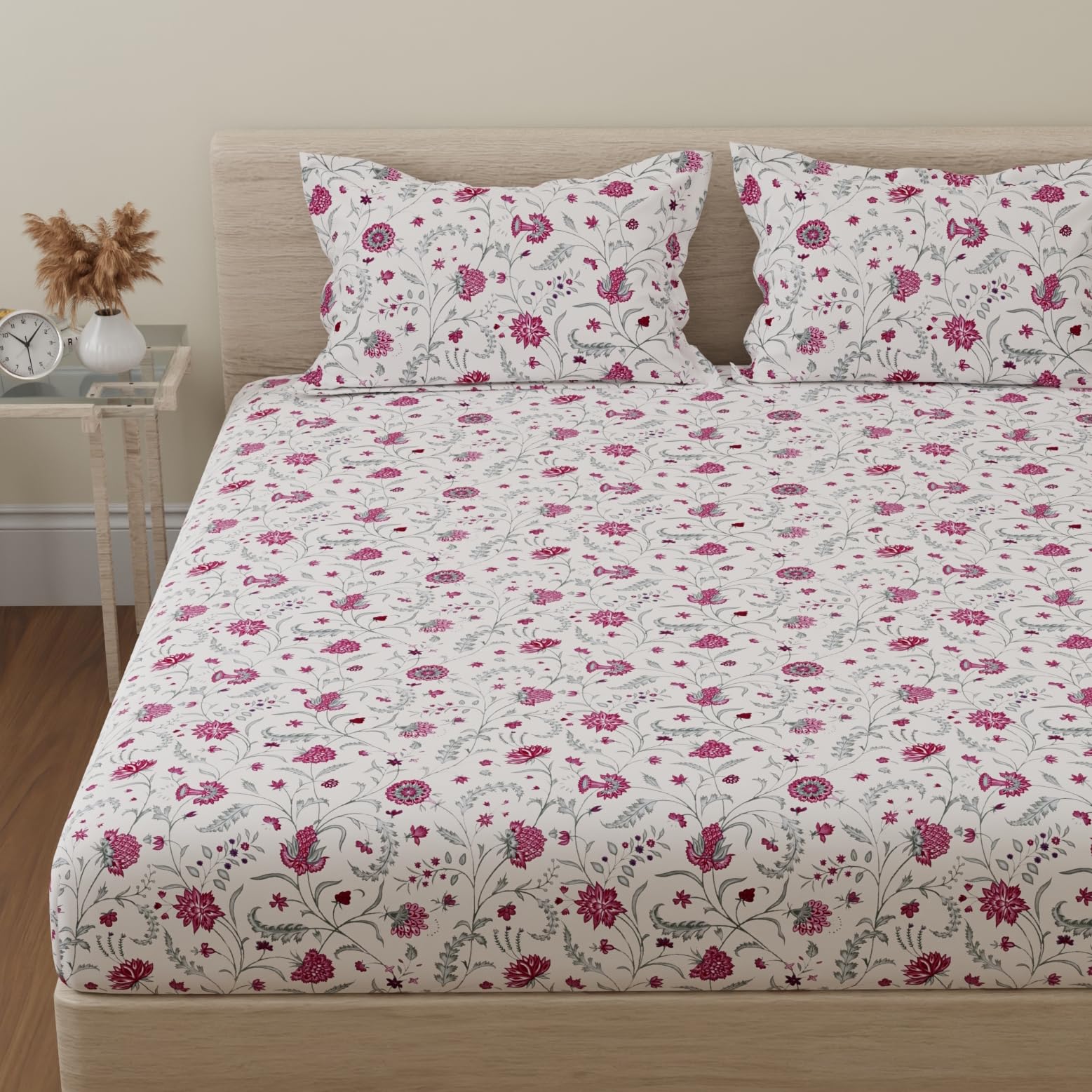 Huesland By Ahmedabad Cotton 144 Tc Double Bedsheet Cotton With 2 Pillow Covers | White, Pink & Green