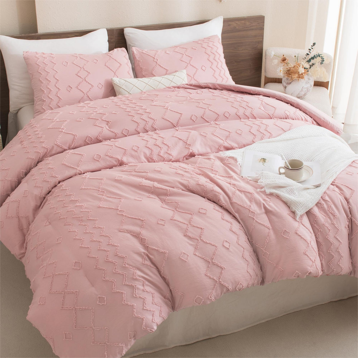 Andency Pink Tufted Comforter Set King(104X90Inch), 3 Pieces(1 Boho Comforter, 2 Pillowcases) Textured Farmhouse Comforter, Soft Microfiber Down Alternative Geometric Comforter Bedding Set