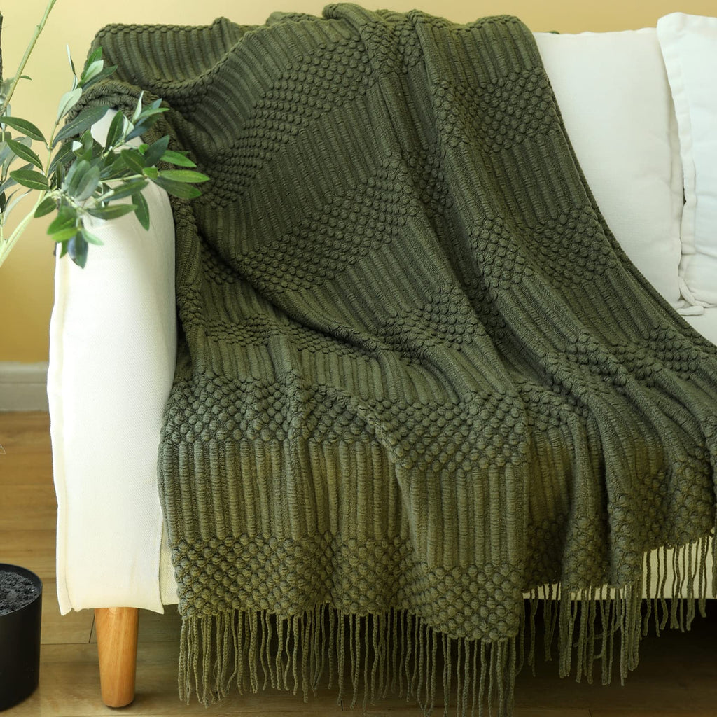 Blagic Knitted Throw Blanket For Couch, Bed And Sofa. Super Soft Blanket With Tassels, Dark Green Throw Blanket, 50 X 60 Inches