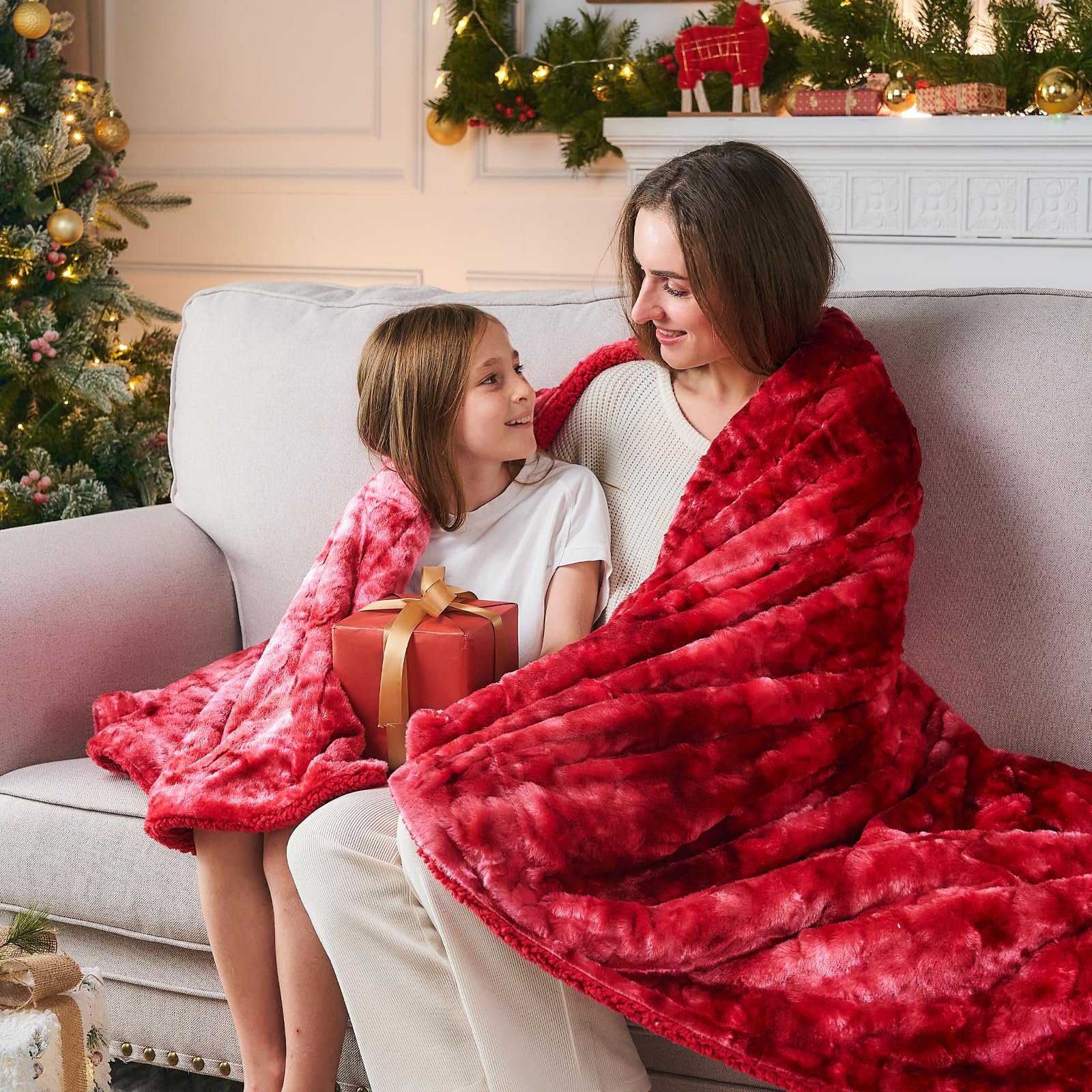 Newcosplay Super Soft Faux Fur Blanket Twin Size Tie-Dye Red Sherpa Fuzzy Plush Warm Blanket For Sofa Bed (Tie-Dye Red, Twin(60'