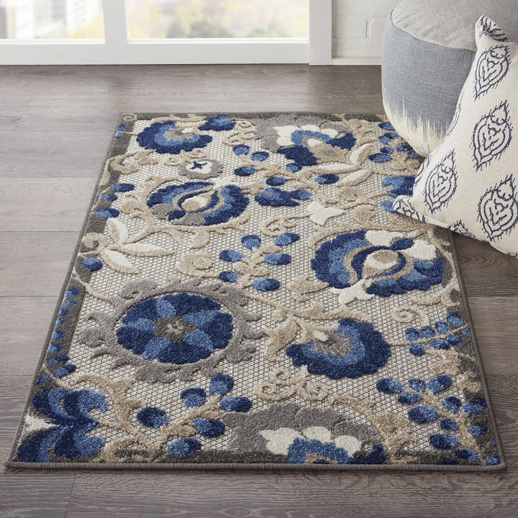 HomeRoots Natural/Blue 100% Polypropylene 3’ x 4’ Natural and Blue Indoor Outdoor Area Rug