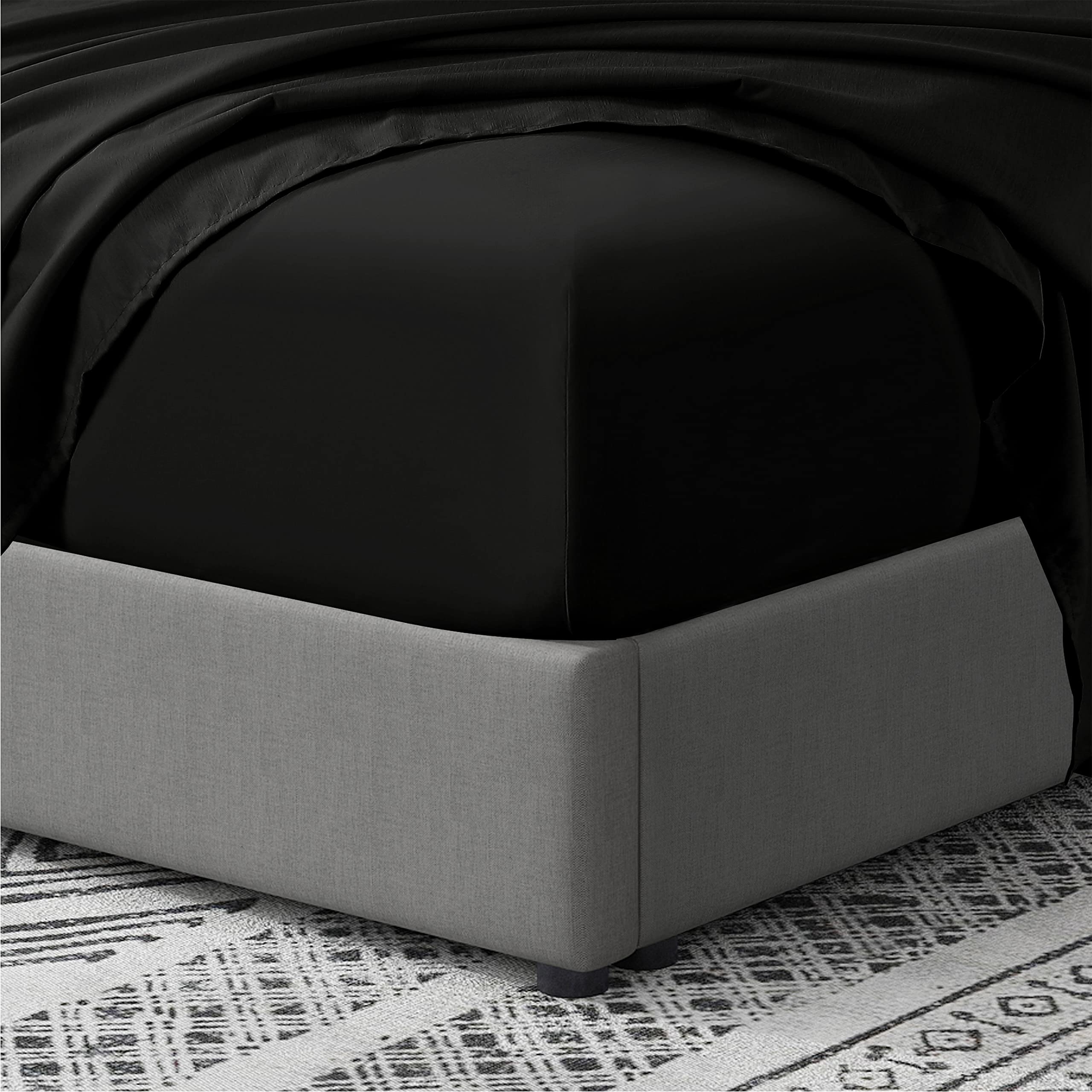Cathay Home Queen Fitted Sheet - Double Brushed Ultra Soft - Wrinkle & Fade Resistant - 21' Extra Deep Pocket Fitted Sheet Only - Good Fit For 19'-23' Deep Mattress (Queen, Black)