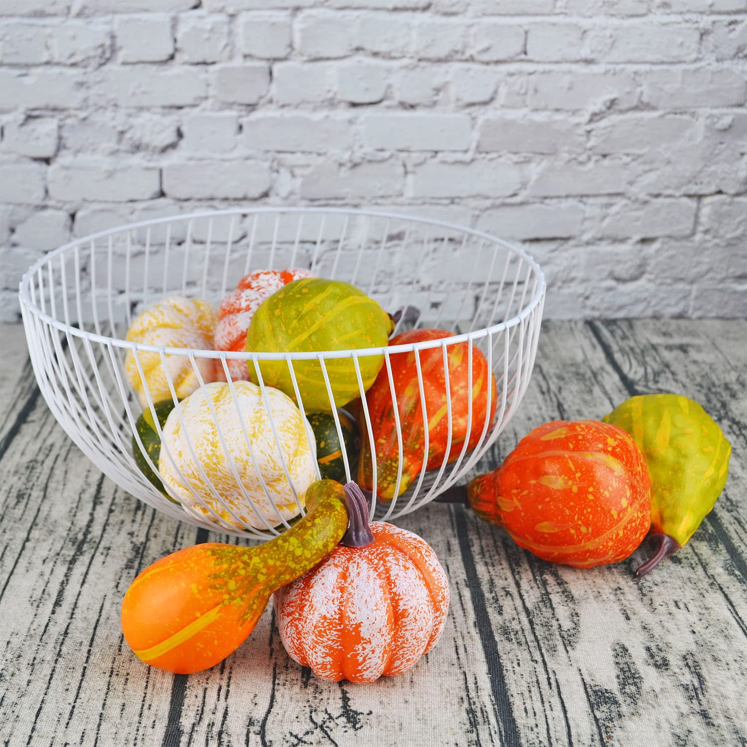 Jedfore 12Pcs Lifelike Simulation Realistic Mixture Of Artificial Pumpkins Fake Vegetable Fruit For Home Decoration