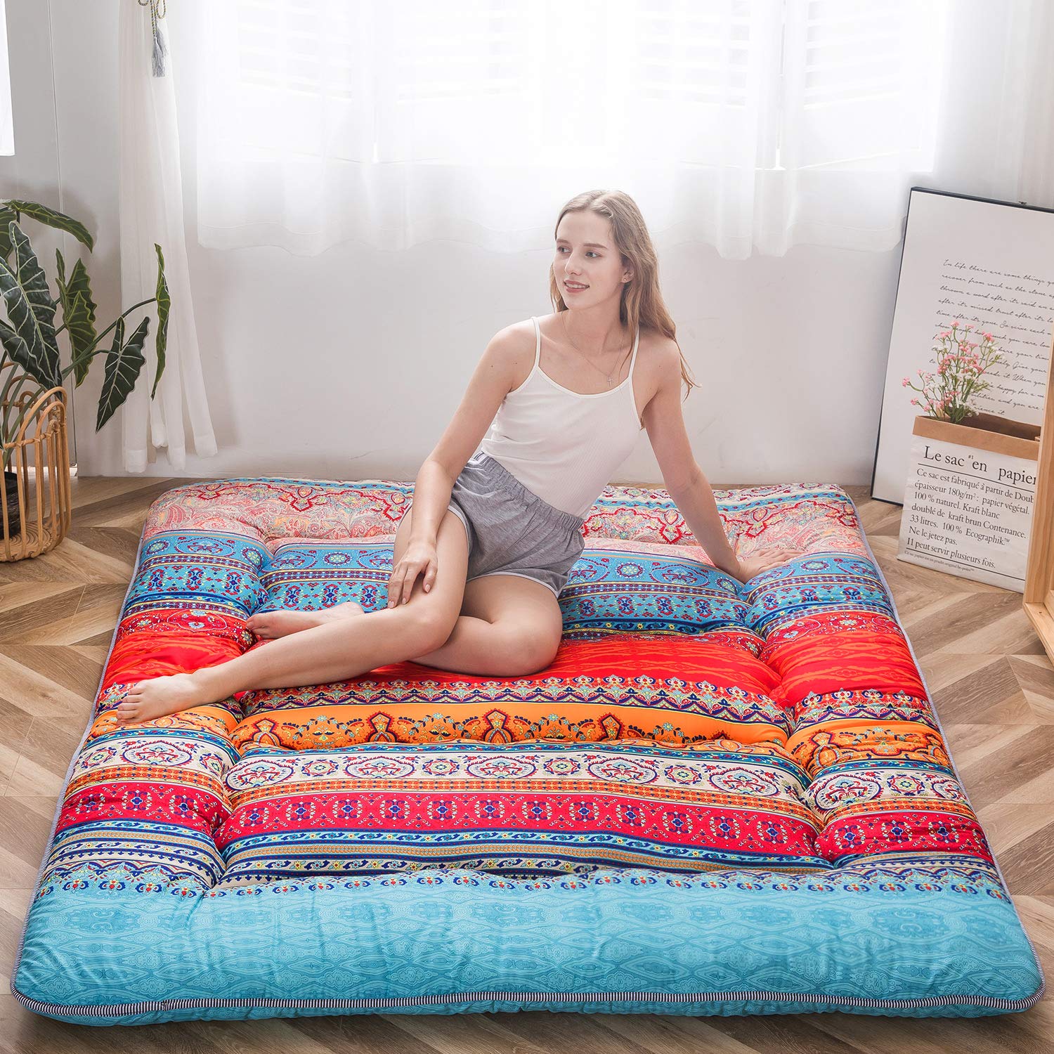 Maxyoyo Bohemian Retro Floor Mattress Vintage Floral Japanese Futon Mattress Roll Up Tatami Floor Mat Foldable Bed Portable Camping Mattress Sleeping Pad Floor Lounger Couch Bed Queen Size