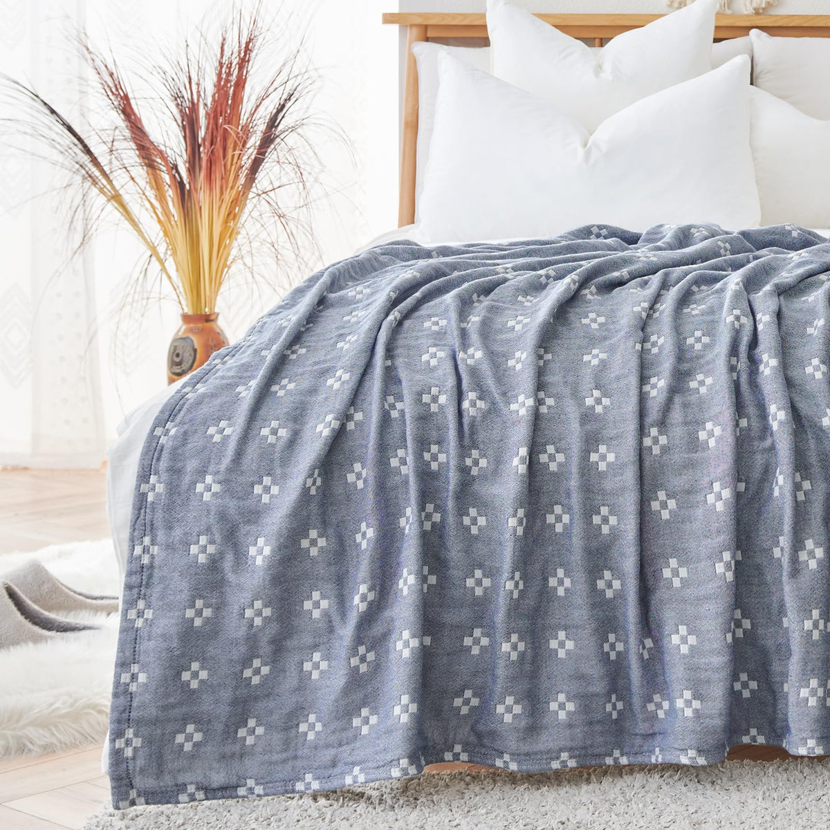 Jinchan Boho 100% Cotton Blanket Muslin 50X60 Inches Lightweight 3-Layer Quilted Throw Blanket For Couch Soft Cozy Blanket Bed D