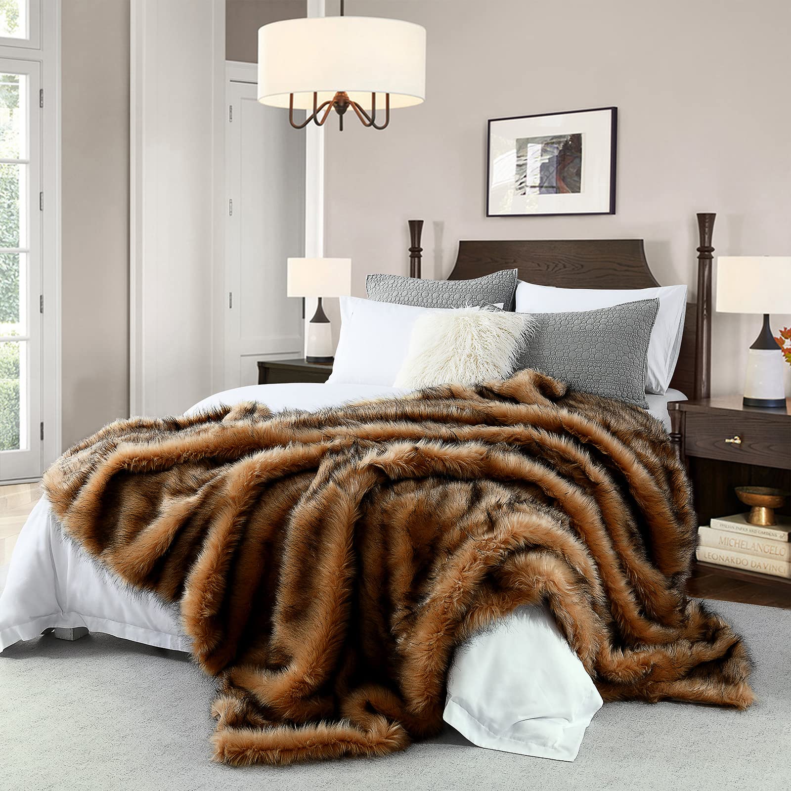Luxury Plush Faux Fur Blanket Queen Size, Long Pile Brown With Black Tips Blanket, Oversized Super Warm, Fuzzy, Elegant, Fluffy