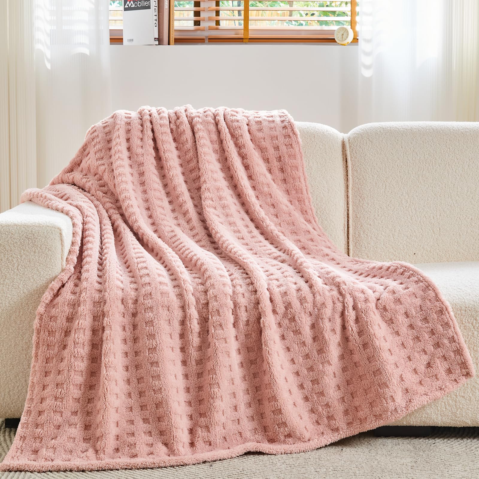 Newcosplay Super Soft Throw Blanket Pink Premium Silky Flannel Fleece 3D Waffle Checkered Lightweight Bed Blanket All Season Use