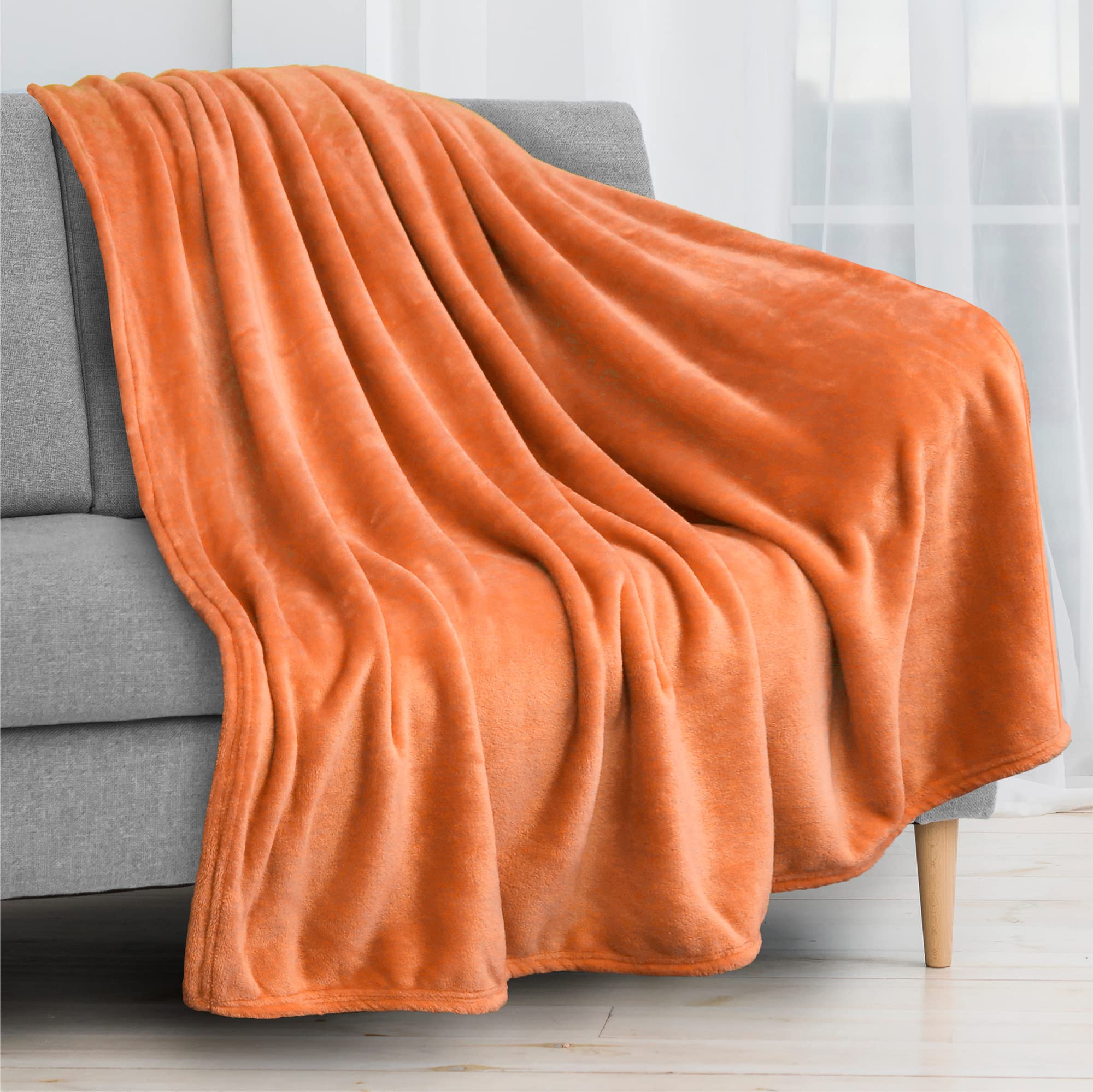 Pavilia Orange Fleece Throw Blanket For Couch, Coral Peach Soft Fuzzy Fall Flannel Throw For Sofa, Luxury Plush Microfiber Bed B