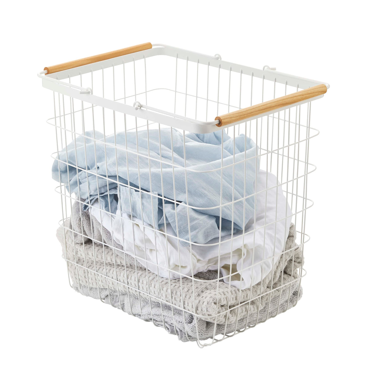 Yamazaki Home Tosca Laundry Basket - Laundry Basket With Wooden Handles - Large, 15' - Steel + Wood - 8.7 Gallons, 33 Liters