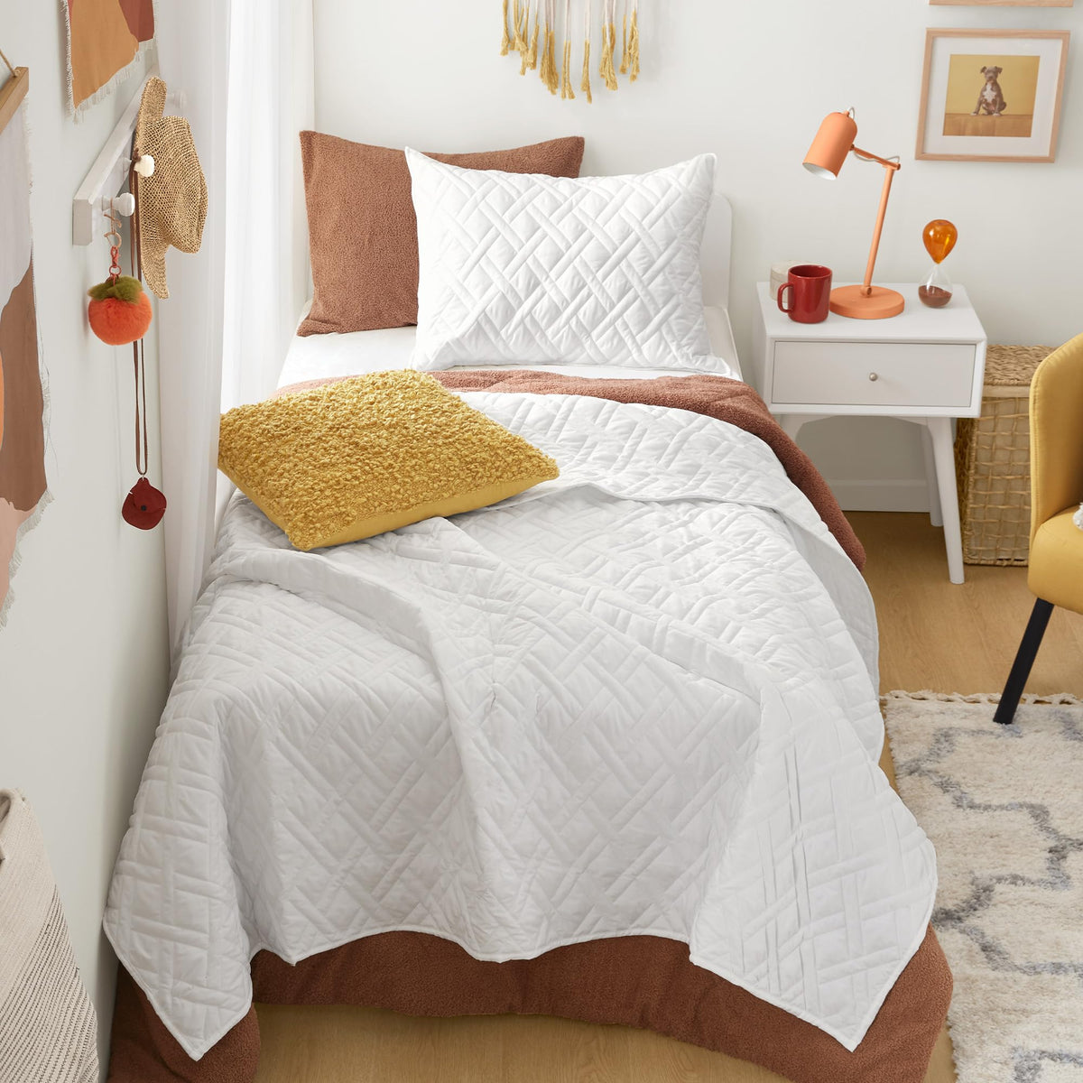 Comfort Spaces Twin Quilt Set Modern Reversible Diamond Coverlet Twin Bedding Set Cozy Quilted Winter Layer, All Season Lightwei