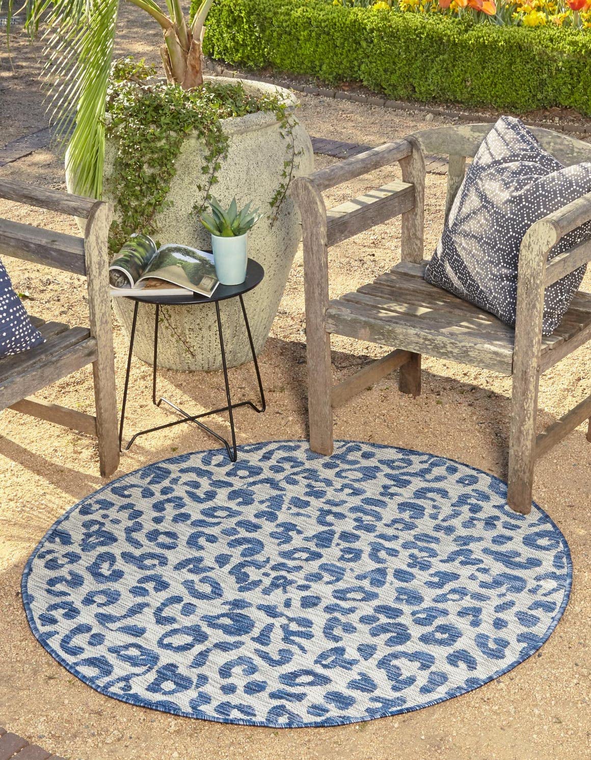 Unique Loom Outdoor Safari Collection Area Rug - Leopard (7 10 Round Blue/Gray)