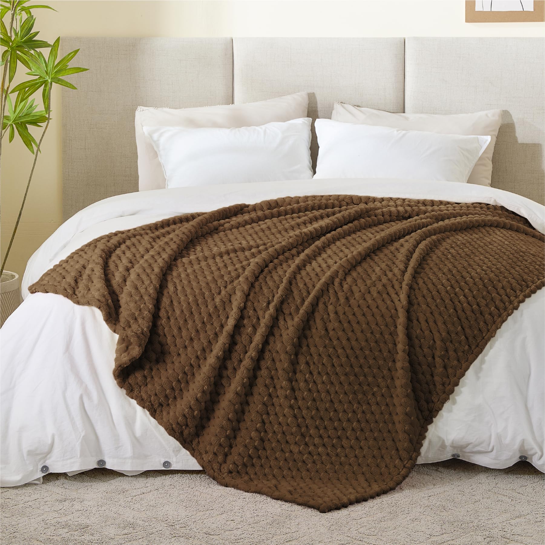 Bedelite Fleece Blanket Twin Blanket For Bed Couch, 3D Jacquard Decorative Brown Throw Blanket, Soft And Cozy Warm Plush Fuzzy B