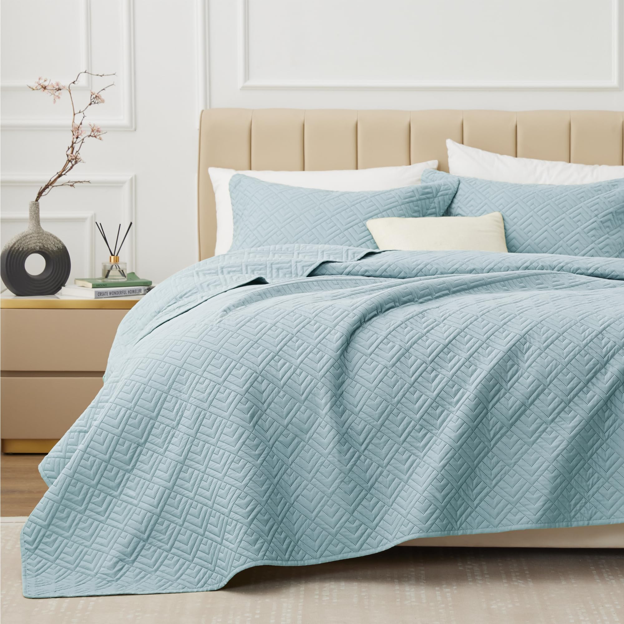 Exq Home Quilt Set Full/Queen Size Coral Blue 3 Piece,Lightweight Soft Coverlet Modern Style Squares Pattern Bedspread Set For A
