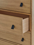 Progressive Furniture Blonde/Light Gold Hayden 7 Drawer Double Dresser