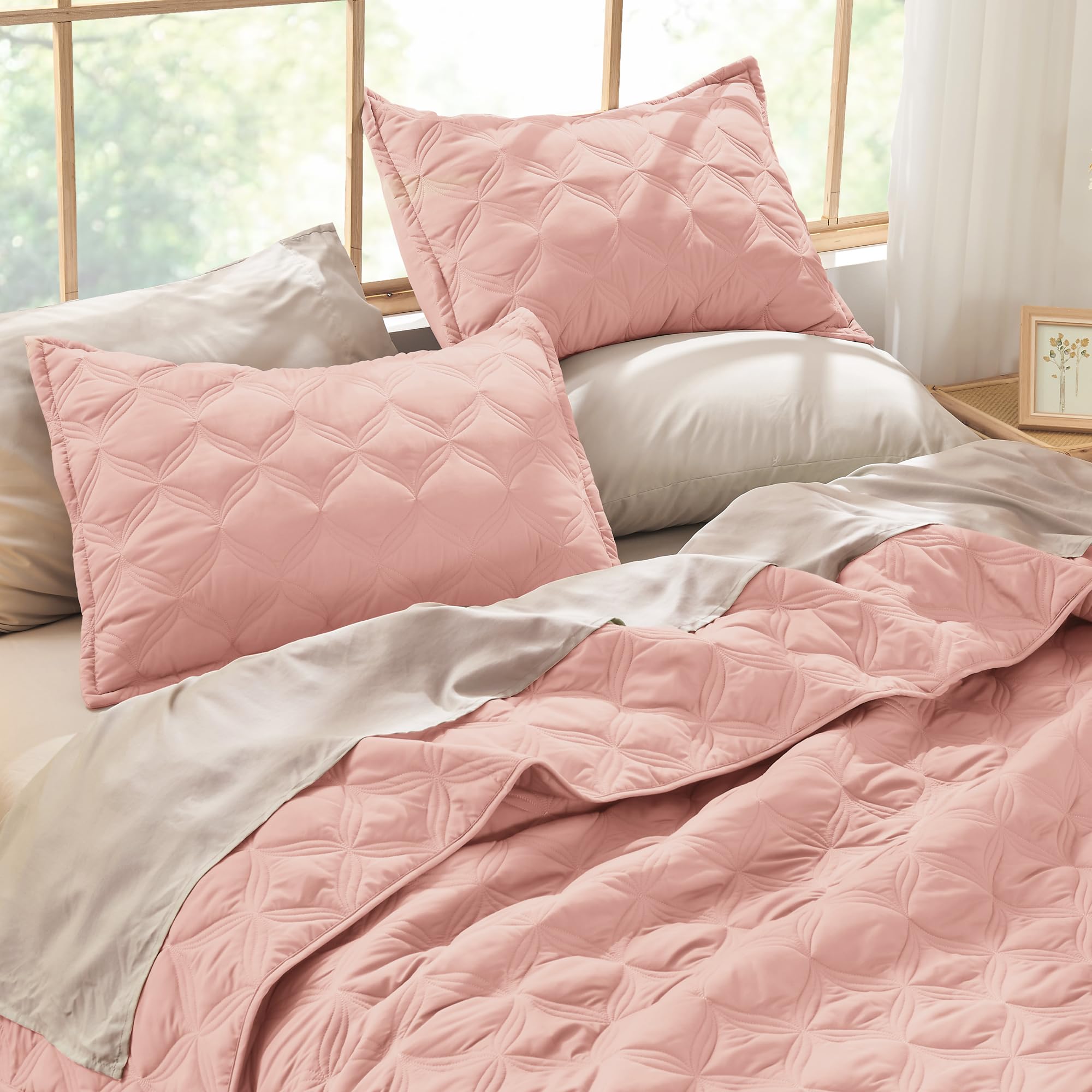 Litanika Queen Quilt Bedding Set, Blush Pink Summer Lightweight Soft Comforter Bedspreads & Coverlets, Boho Farmhouse Bedding Co
