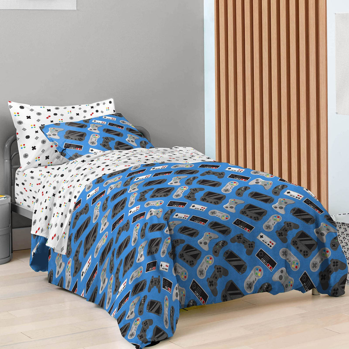 Saturday Park Gamer Queen Bed Set - 7 Piece 100% Organic Cotton Video Game Bedding - GOTS & Oeko-TEX Certified