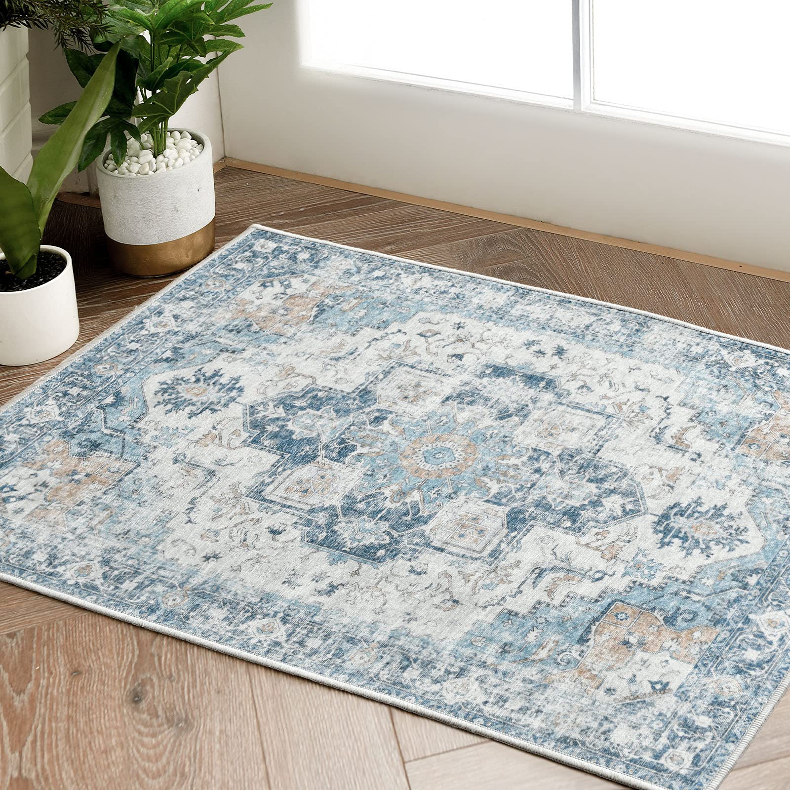 jinchan Area Rug 2x3 Washable Rug Indoor Entryway Vintage Rug Blue Rug Retro Distressed Carpet Rug Chenille Mat Accent Rug Light