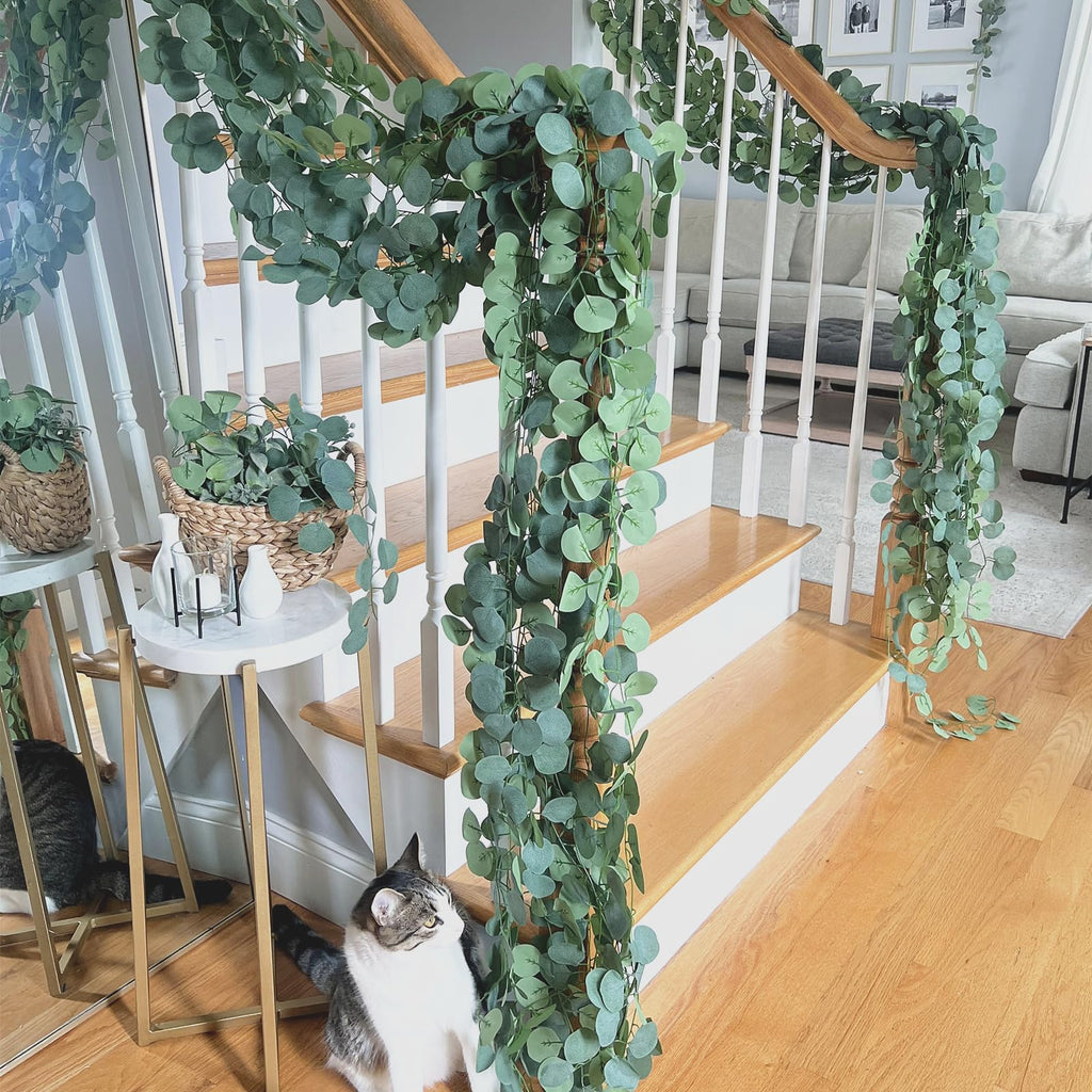 Cqure 48Pcs Eucalyptus Garland,Artificial Eucalyptus Leaves Table Greenery Garland Wreath Vines For Wedding Party Table Bedroom
