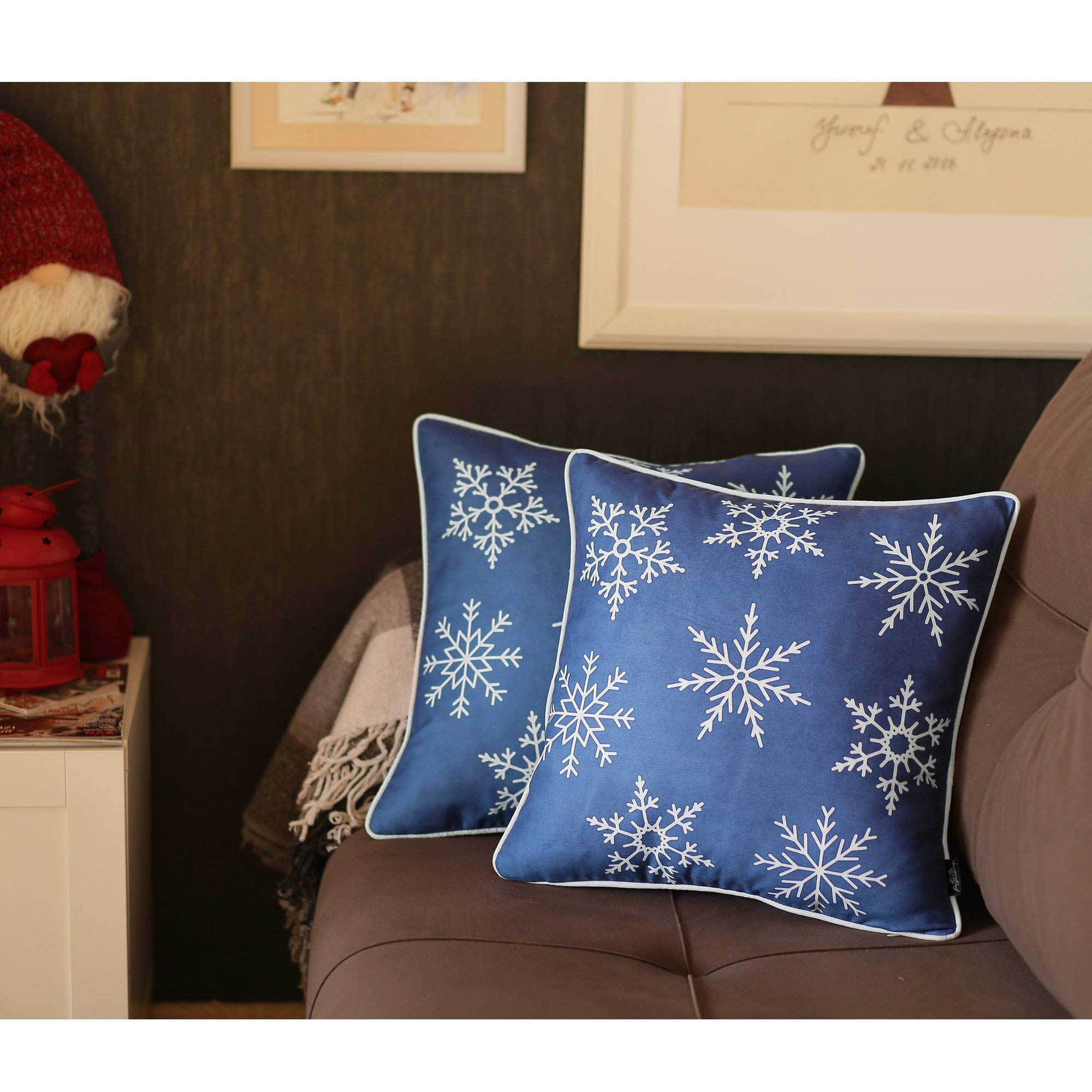 HomeRoots 100% Polyester Brushed Set of 2 18' Christmas Snowflakes Throw Pillow Cover in Blue