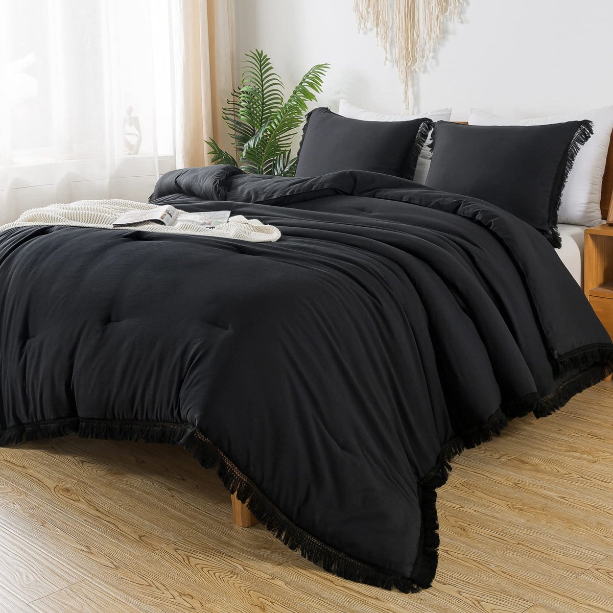 Andency Black Comforter Set Full Size, 3 Pieces Boho Tassel Lightweight Bedding Comforter Sets, All Season Soft Fluffy Fringe Be