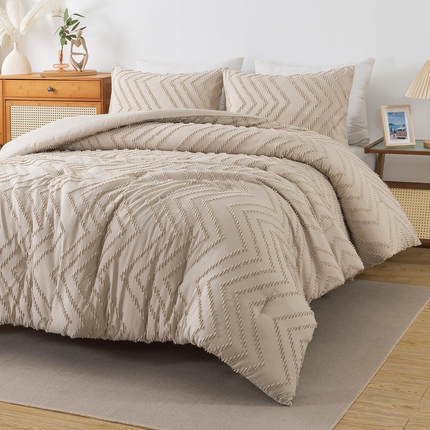 Andency Khaki Comforter Full Size, Boho Beige Soft Fluffy Tan Warm Lightweight Bedding Comforter Sets For Full Bed, 3 Pieces Taupe Chevron Tufted Aesthetic Microfiber Lightweight Comforter Bed Set
