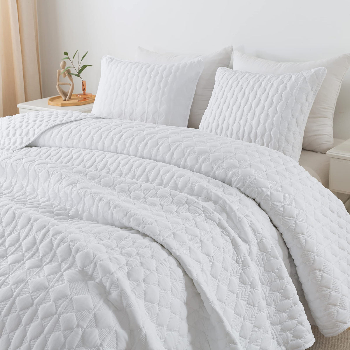 Wdcozy White Quilt Queen Size Bedding Sets With Pillow Shams, Lightweight Soft Bedspread Coverlet, Quilted Blanket Thin Comforte