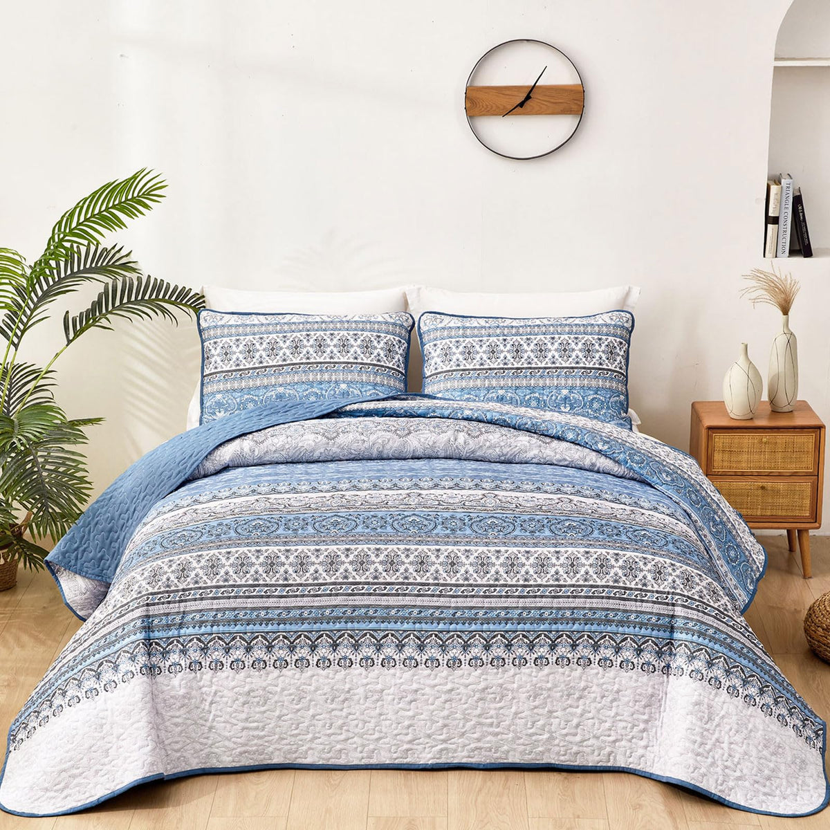 Wongs Bedding Boho King Quilt Set, Light Blue Bohemian King Quilt Bedding Set, Lightweight Microfiber Bed Decor Bedspread For Al