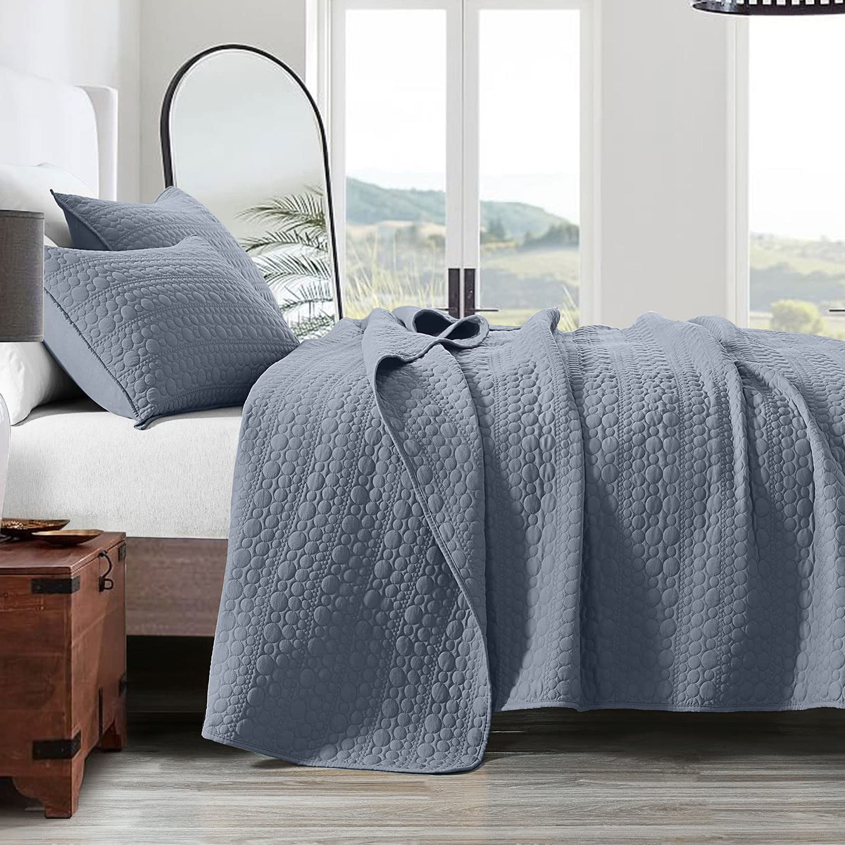 Quilt Set Twin Size Denim Blue, Classic Geometric Spots Stitched Pattern, Pre-Washed Microfiber Coverlet Ultra Soft Lightweight