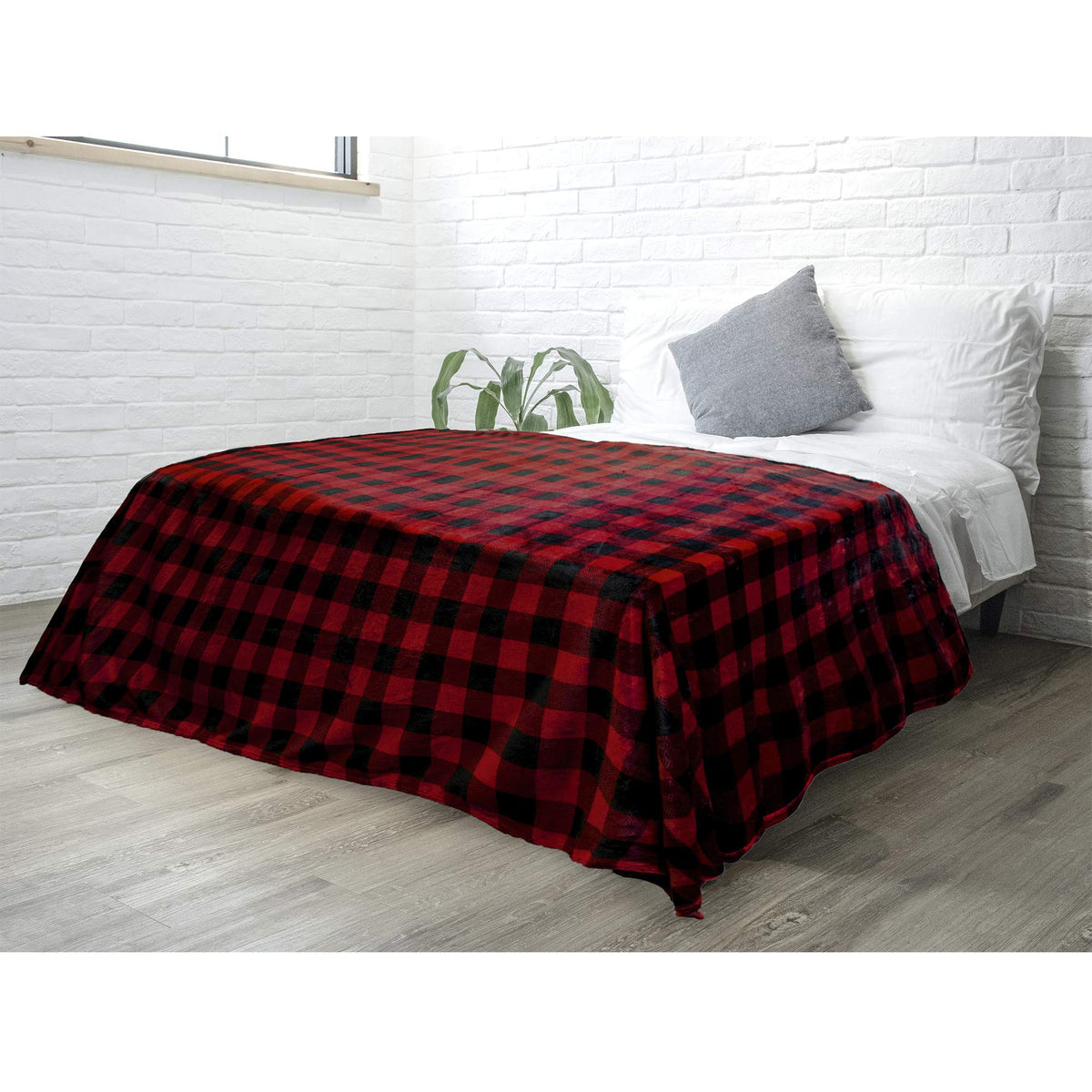 Pavilia Black And Red Buffalo Plaid Fleece Bed Blanket Queen Size, Soft Checkered Flannel Blanket For Sofa, Plaid Christmas Couc