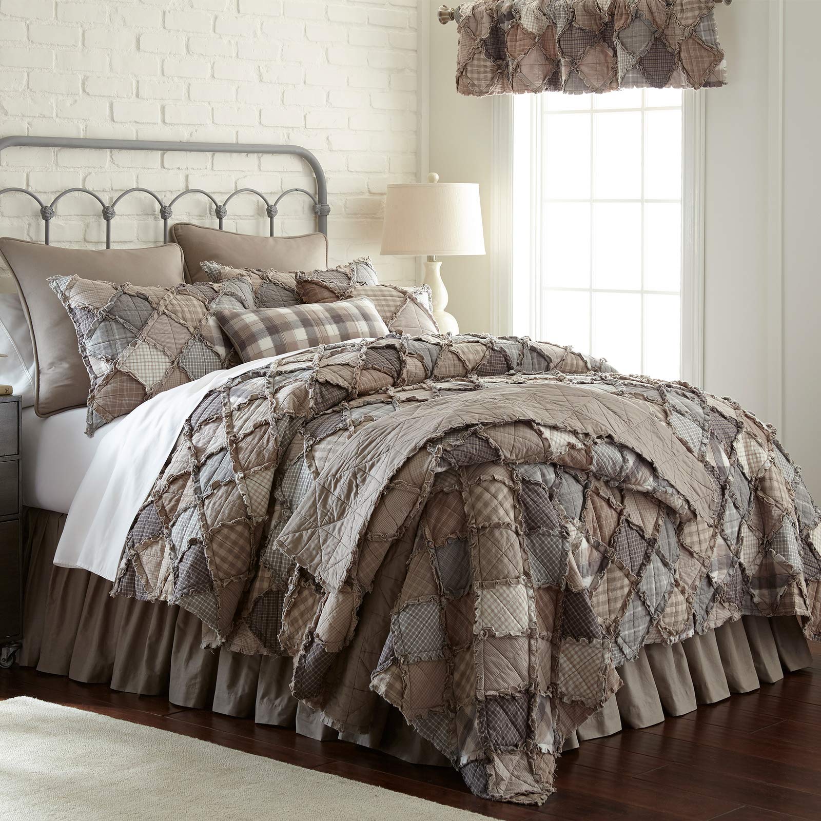 Donna Sharp Bedding Set - 3 Piece - Smoky Mountain Cotton Contemporary Quilt Set With Full/Queen Quilt And Two Standard Pillow S